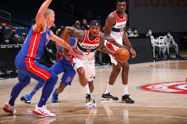 的世界里 的世界里