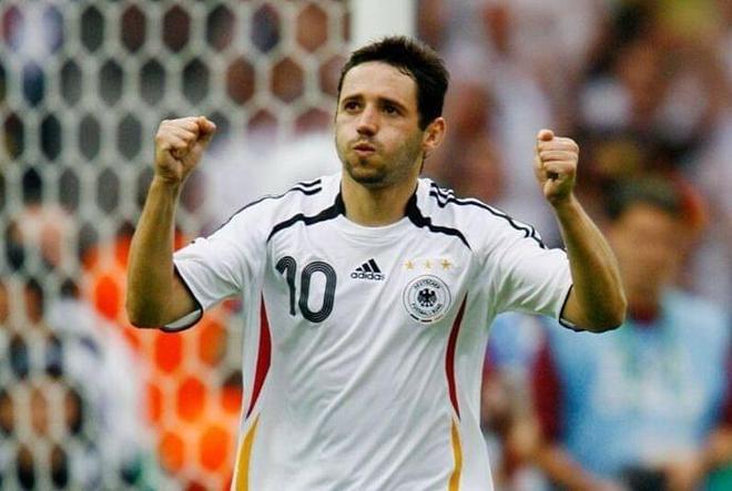 触身球后的 触身球后的