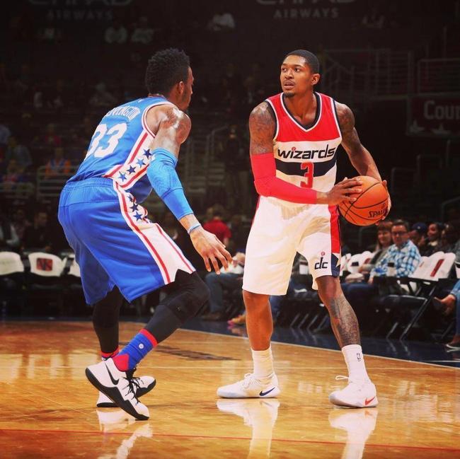 当事三方各 当事三方各